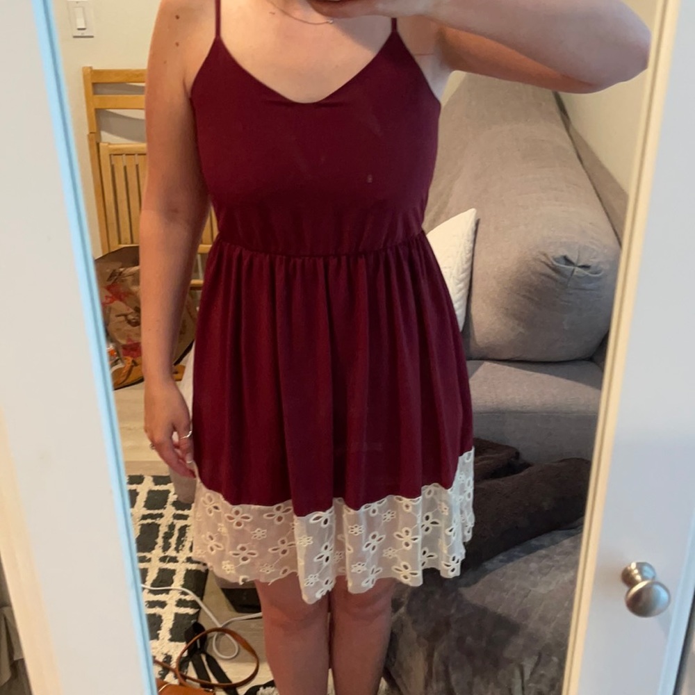 Red Daisy shoppe dress with lace